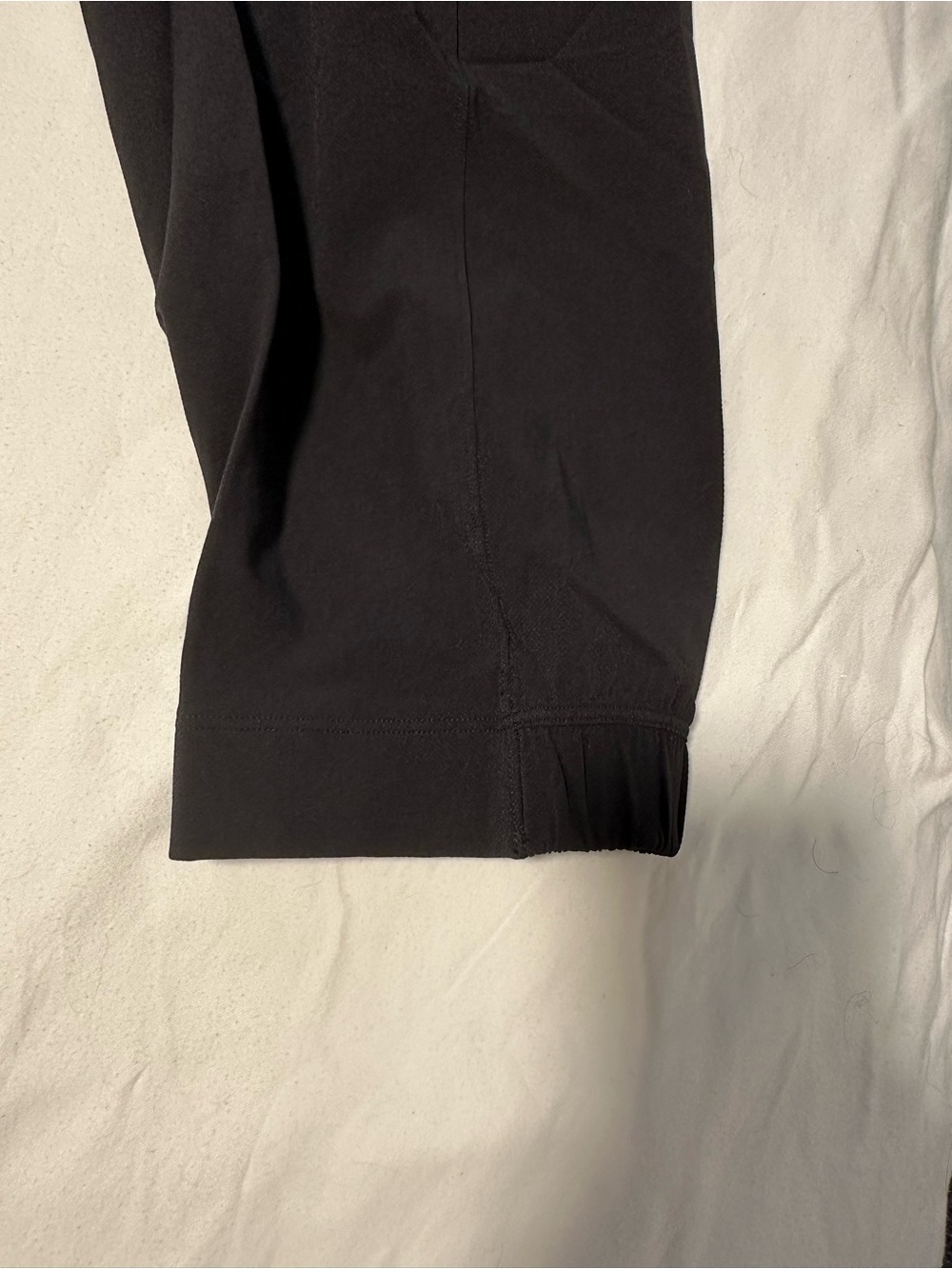 Lululemon License to Train Joggers - Picture 7 of 10